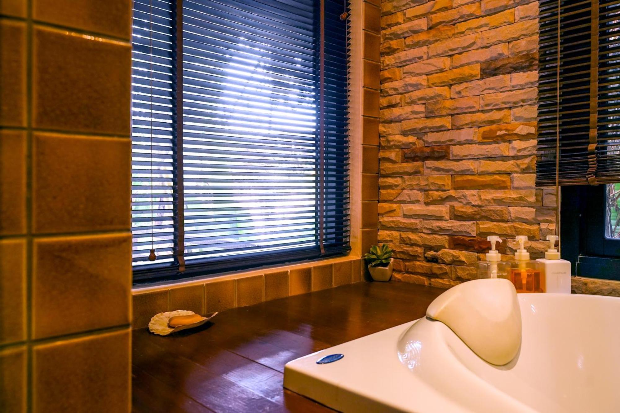 Large 4 Bed Villa Short Walk To Maenam Beach Bãi biển Bãi biển Mae Nam Ngoại thất bức ảnh